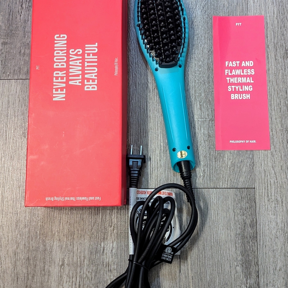 PYT Never Boring Always Beautiful Styling Brush NIB